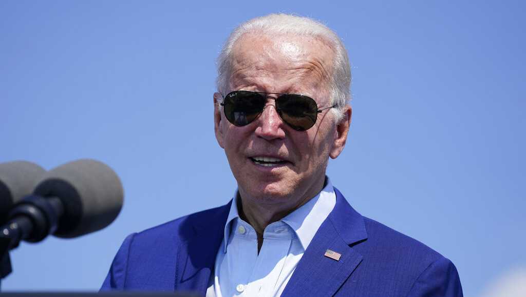 Biden announces modest steps to fight climate’s ‘clear and present danger’