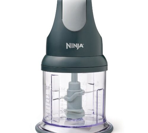 Ninja NJ100C, Express Chop For Chopping, Mincing, and Pureeing, Black, 200W (Canadian Version) 16oz